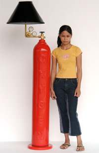 Cambia de aires en tu propia casa con la lámpara-bombona oxígeno