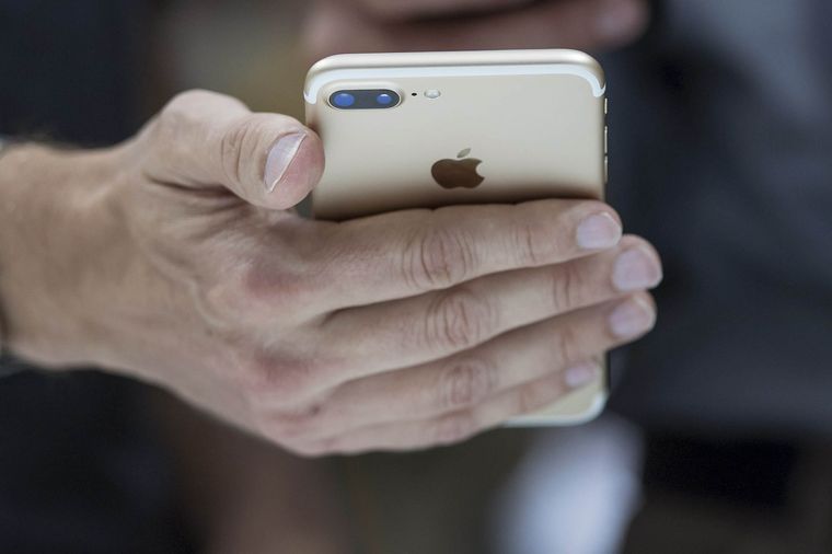 Apple pudo lanzar un iPhone de 5.7 pulgadas, pero les pareció muy grande